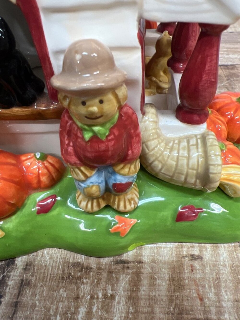 Autumn Ceramic Tea Light House With Cats Pumpkins & Scarecrow Figurine Fall Deco - Picture 5 of 7